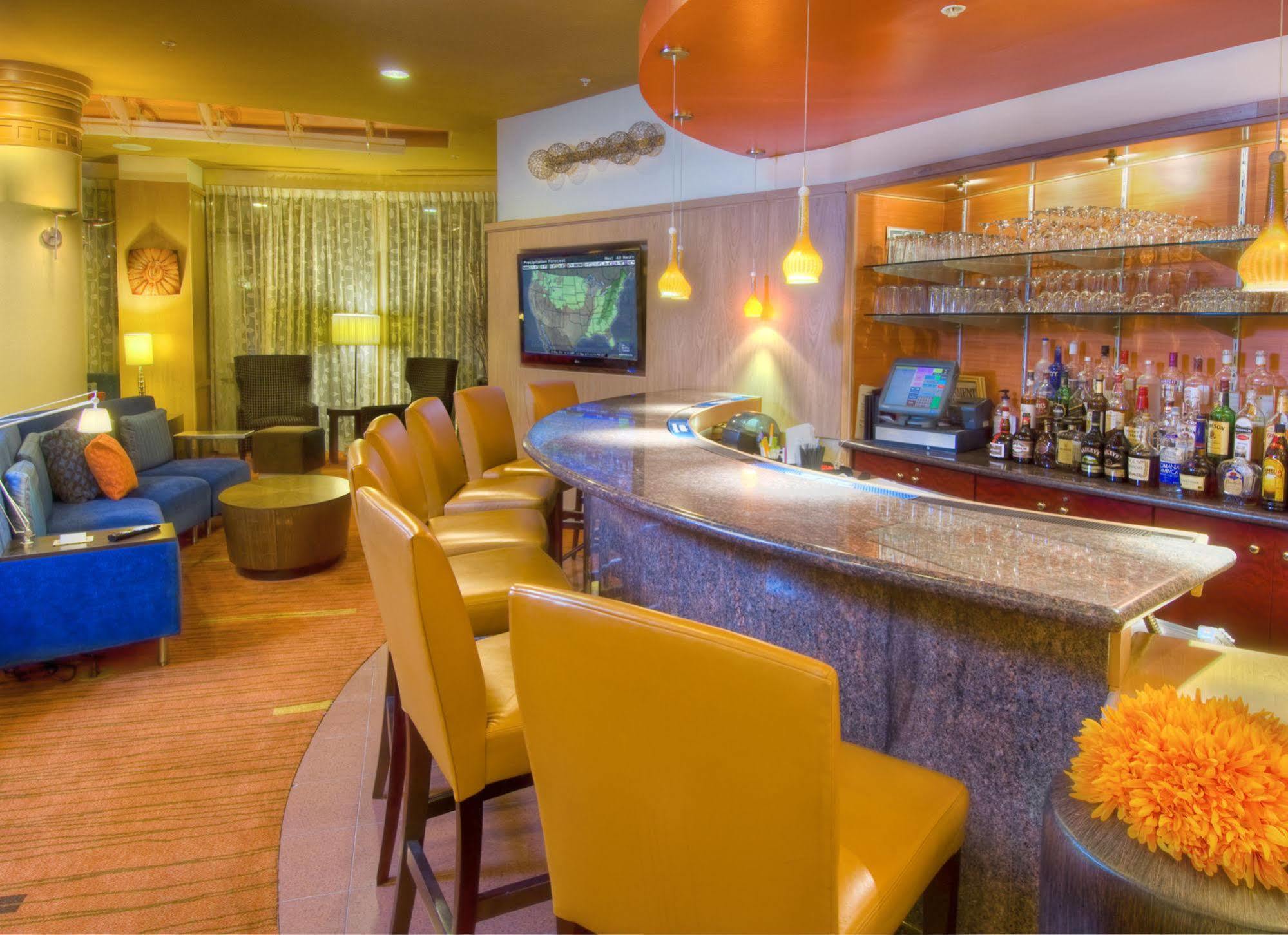 Courtyard By Marriott Middletown Goshen Hotel Restaurante foto
